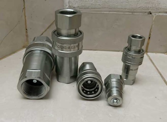 Quick coupler hydraulic